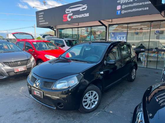 RENAULT SANDERO 1.0 EXPRESSION 16V FLEX 4P MANUAL RENAULT SANDERO 1.0 EXPRESSION 16V FLEX 4P MANUAL
